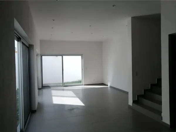 Casa en venta en La Rioja, Tlajomulco de Zúñiga — foto 2 de 10