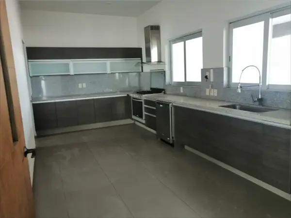 Casa en venta en La Rioja, Tlajomulco de Zúñiga — foto 3 de 10