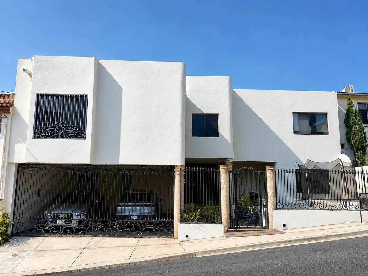 Casa en venta en Lomas del Campestre, San Pedro Garza García — foto 1 de 9