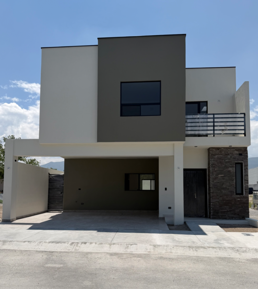Casa en renta en 4 de Octubre, Arteaga — foto 1 de 24