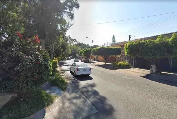 Casa en venta en Lomas de Zapopan, Zapopan — foto 2 de 5