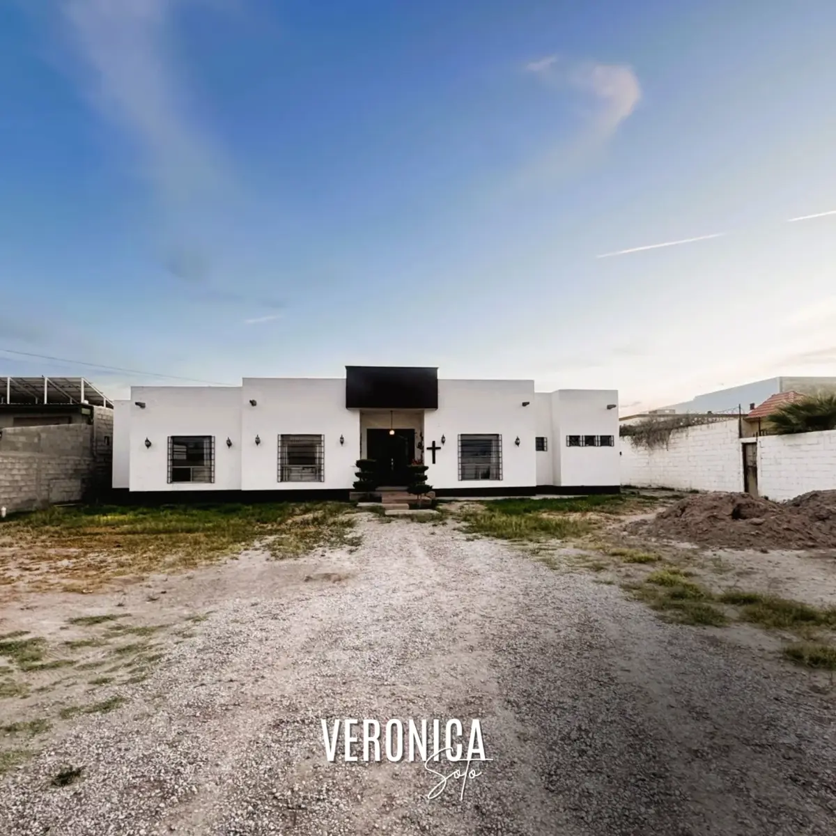 Casa en venta en El Pensamiento, Juárez — foto 1 de 13