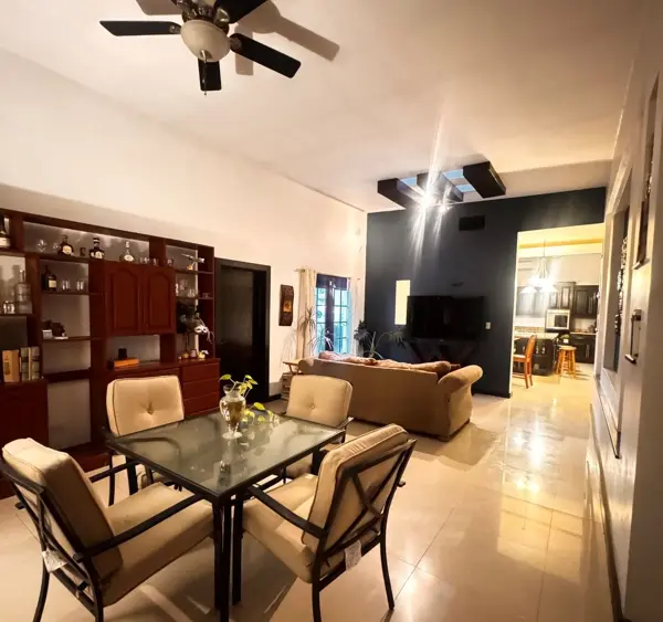 Casa en venta en El Pensamiento, Juárez — foto 2 de 13