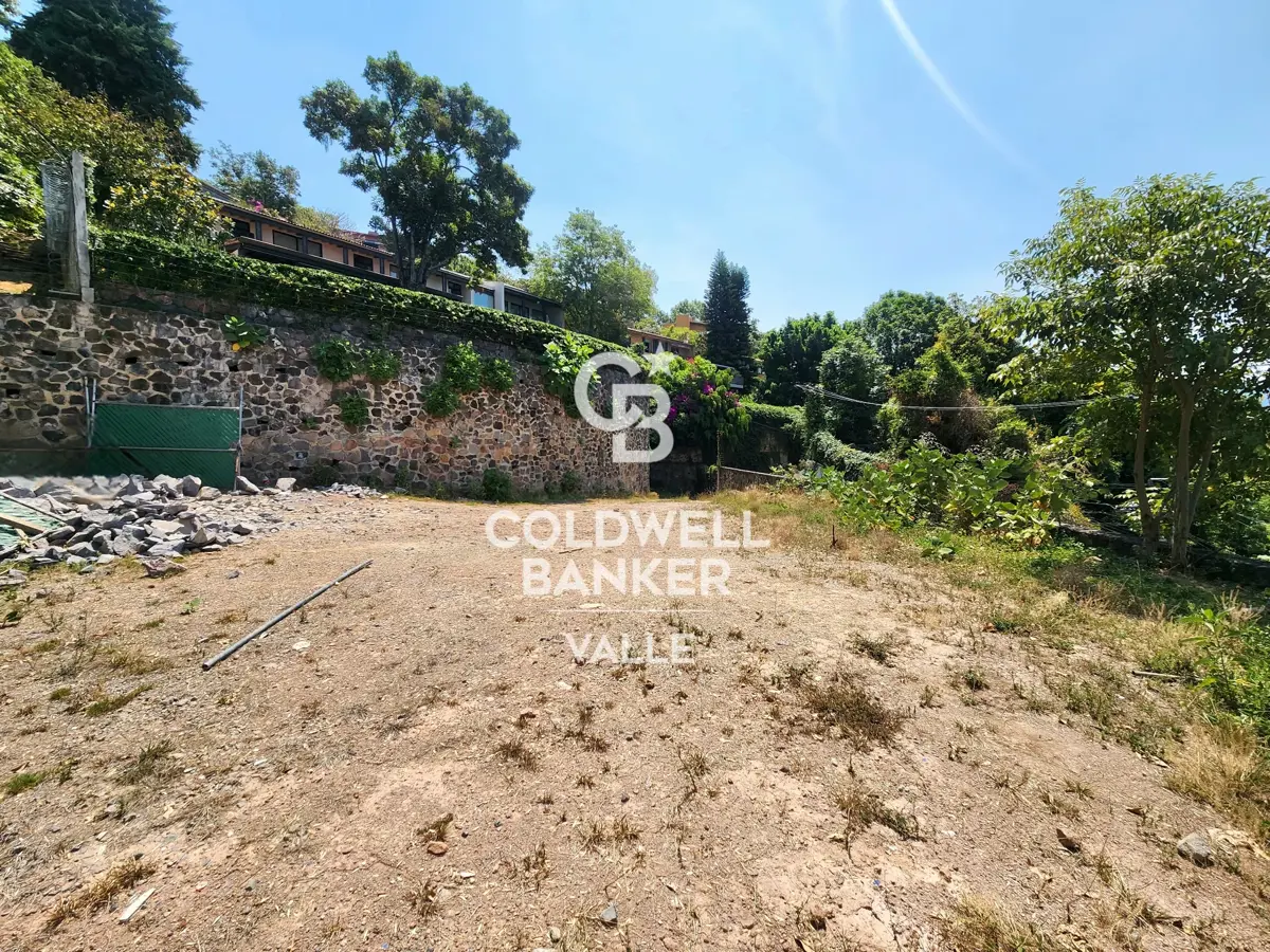 Terreno en venta en Valle de Bravo, Valle de Bravo — foto 1 de 17