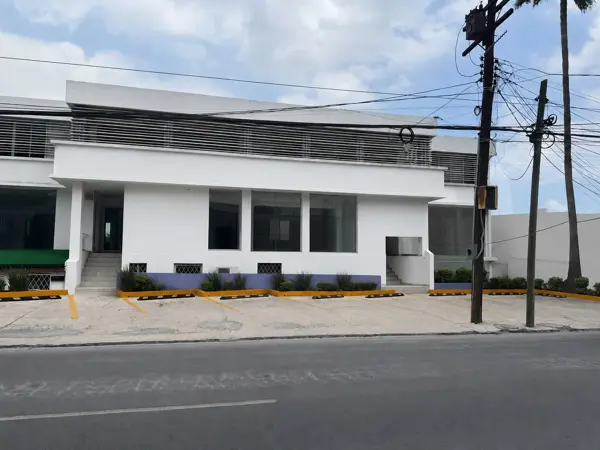 Local en Renta en Del Valle, San Pedro Garza García, Nuevo León 1