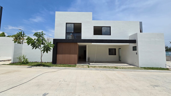 CASA EN VENTA, FRACC FORESTA, CERCA DEL COLEGIO ANDES, TUXTLA GUTIERREZ, CHIAPAS CASA EN VENTA, FRACC FORESTA, CERCA DEL COLEGIO ANDES, TUXTLA GUTIERREZ, CHIAPAS