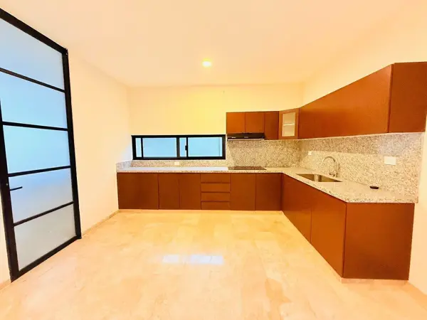 Casa en venta en Tixcuytun, Mérida — foto 3 de 9