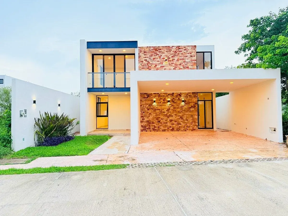 Casa en venta en Tixcuytun, Mérida — foto 1 de 9