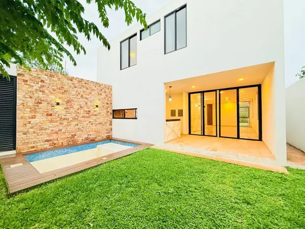 Casa en venta en Tixcuytun, Mérida — foto 2 de 9