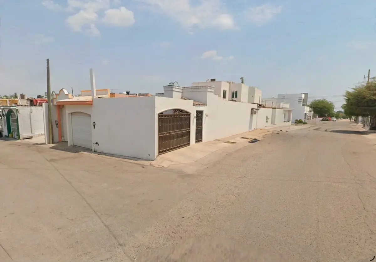 Casa en venta en Villa Fontana, Culiacán — foto 1 de 8