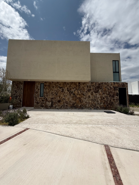 Casa en venta en Cañadas del Arroyo, Corregidora — foto 3 de 103