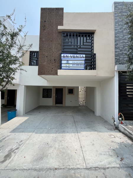 Casa en venta en Altaria Residencial, Apodaca — foto 2 de 17