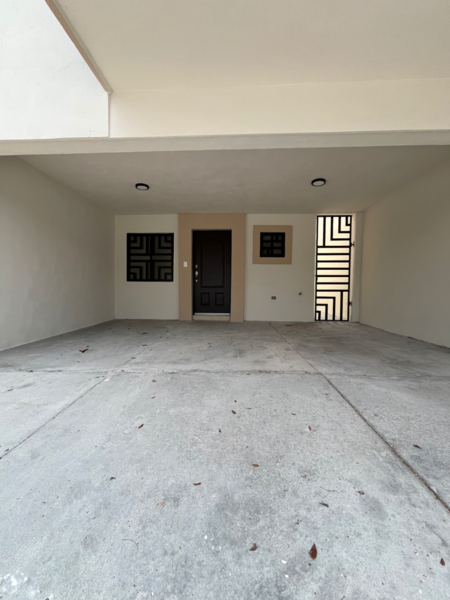 Casa en venta en Altaria Residencial, Apodaca — foto 3 de 17