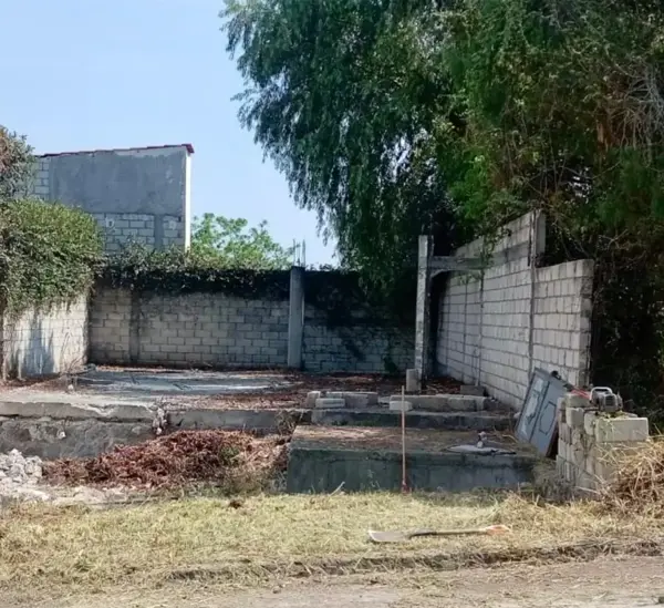 Terreno en venta en Lomas de Tzompantle, Cuernavaca — foto 2 de 3