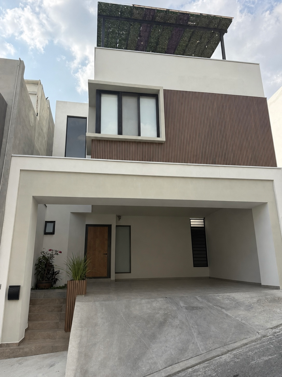 Casa en Venta en Lomas del Vergel, Monterrey, Nuevo León