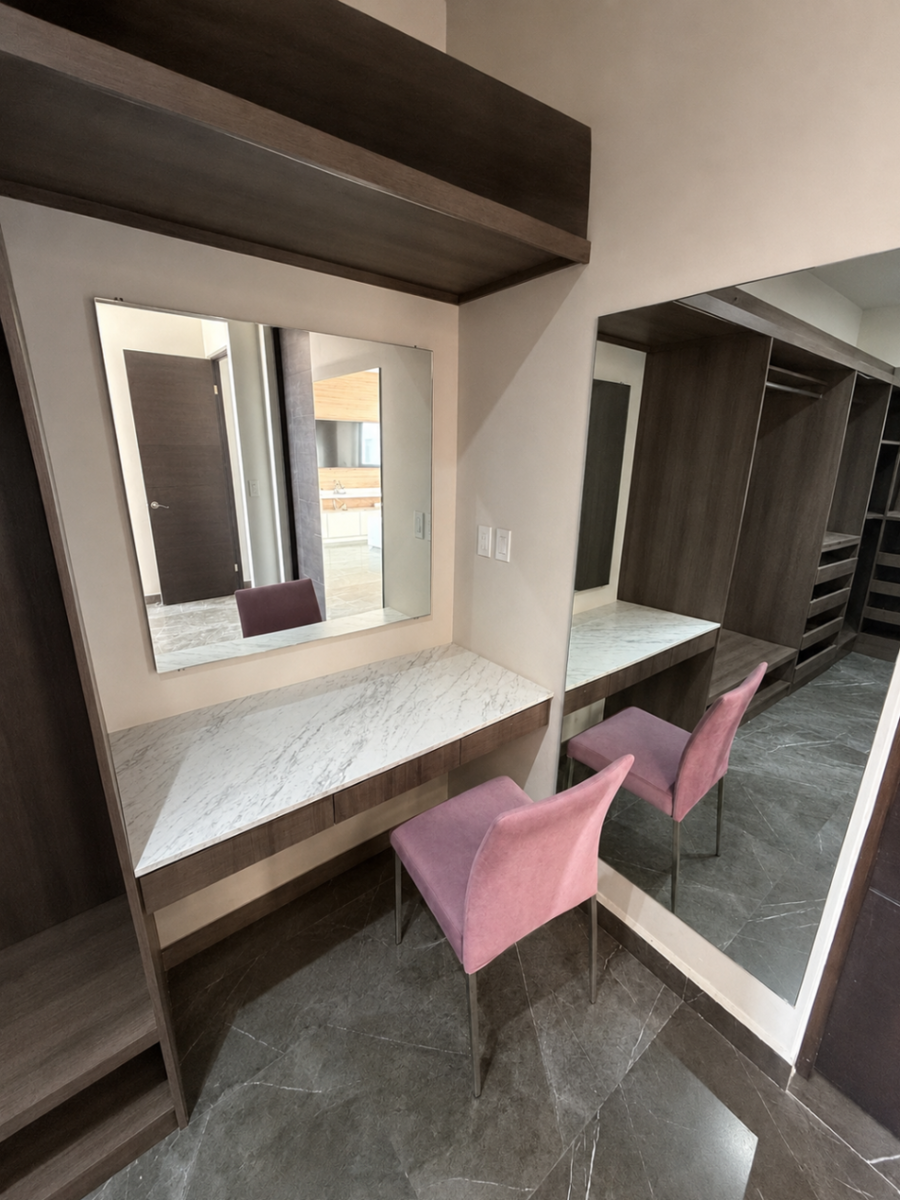 Casa en Venta en Lomas del Vergel, Monterrey, Nuevo León