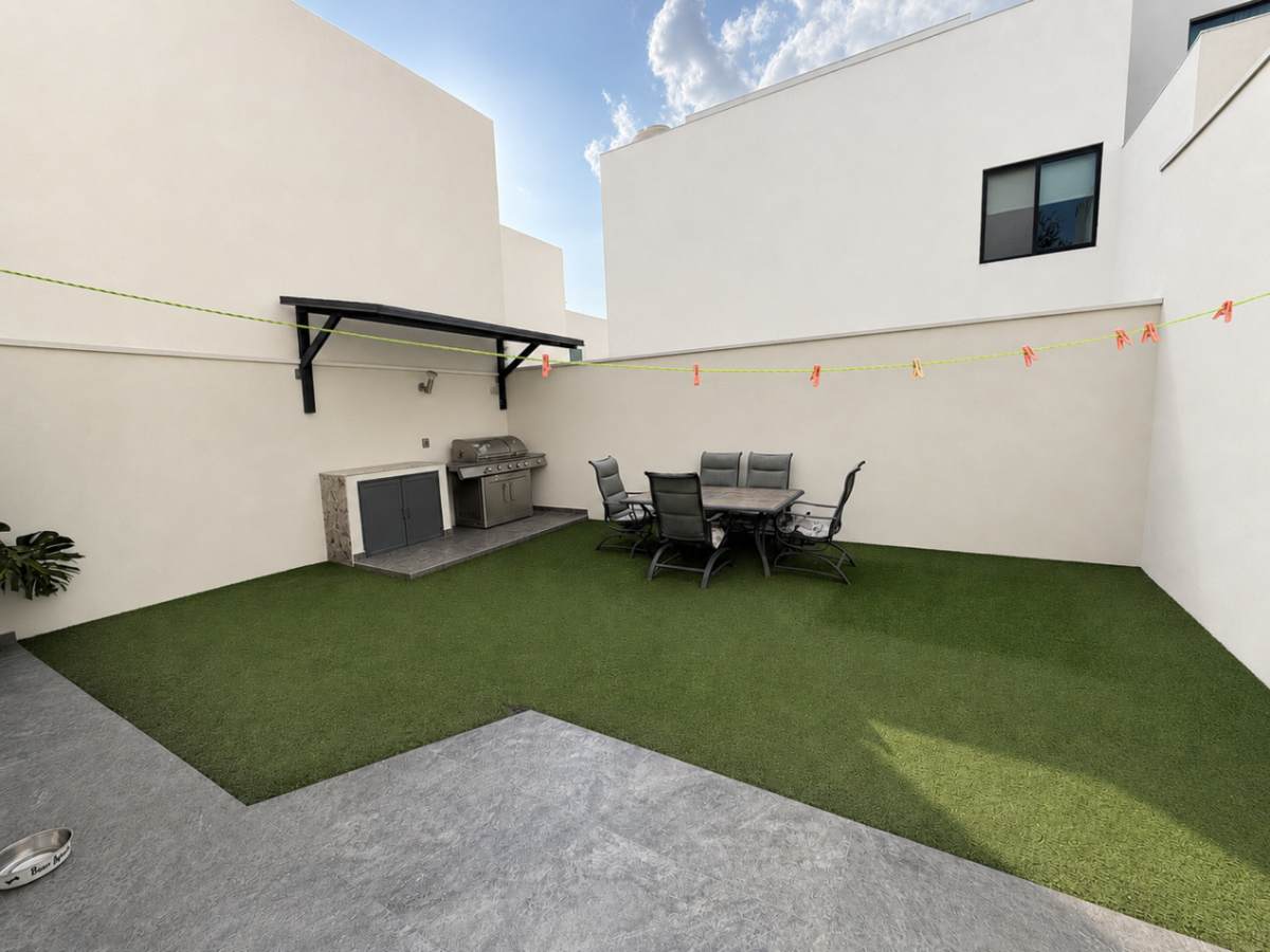 Casa en Venta en Lomas del Vergel, Monterrey, Nuevo León