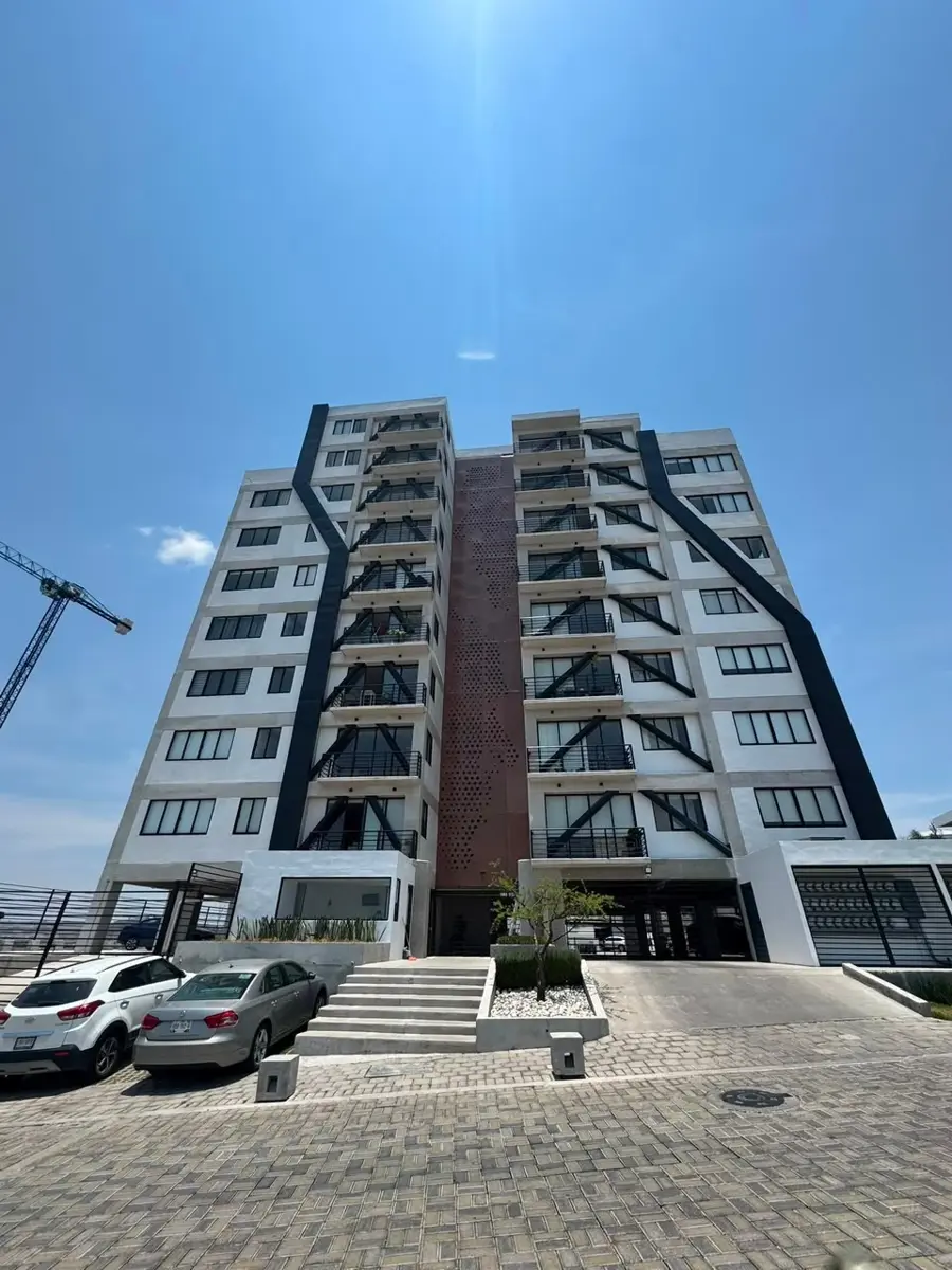 Departamento en renta en Lomas de Angelópolis, San Andrés Cholula — foto 1 de 16