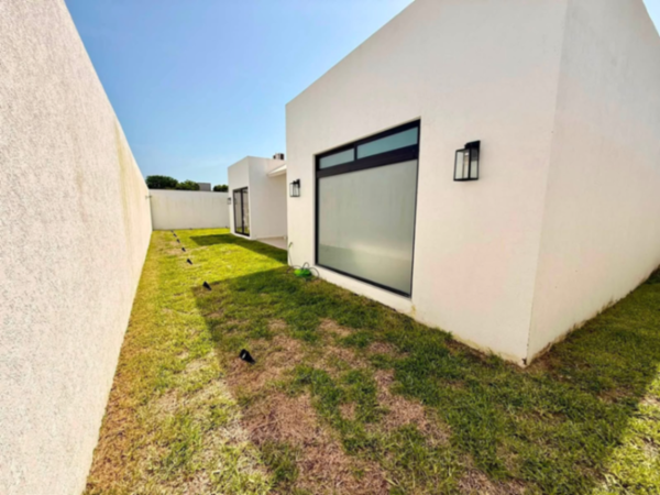 Casa en venta en Las Lomas Residencial, Alvarado — foto 2 de 40