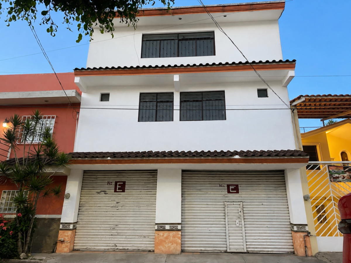Bodega en venta en Chapalita, León — foto 1 de 20