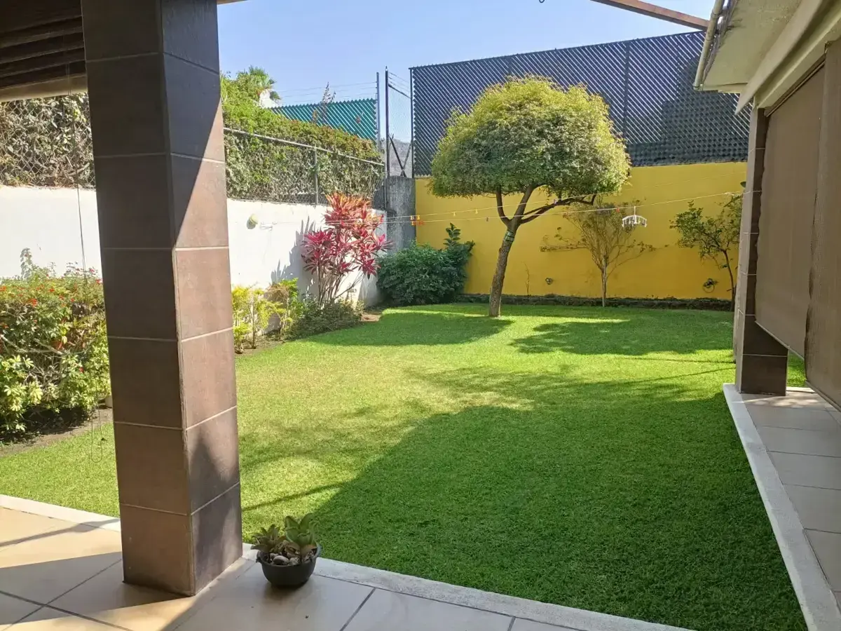 Casa en venta en Las Fincas, Jiutepec — foto 1 de 29