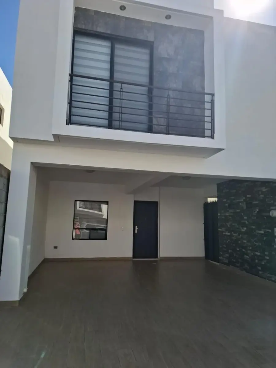 Casa en venta en Los Viñedos, Torreón — foto 1 de 17