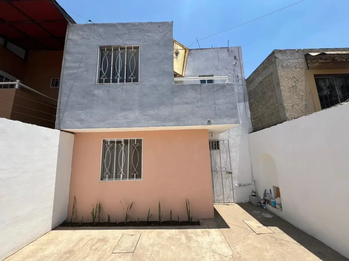 Casa en venta en La Ilusión, Pátzcuaro — foto 1 de 14