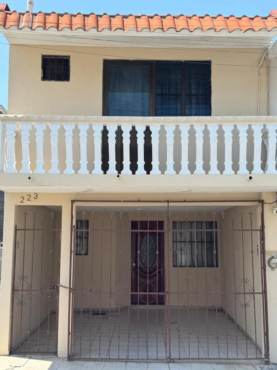 Casa en venta en Lomas de Rio Medio, Veracruz — foto 1 de 14