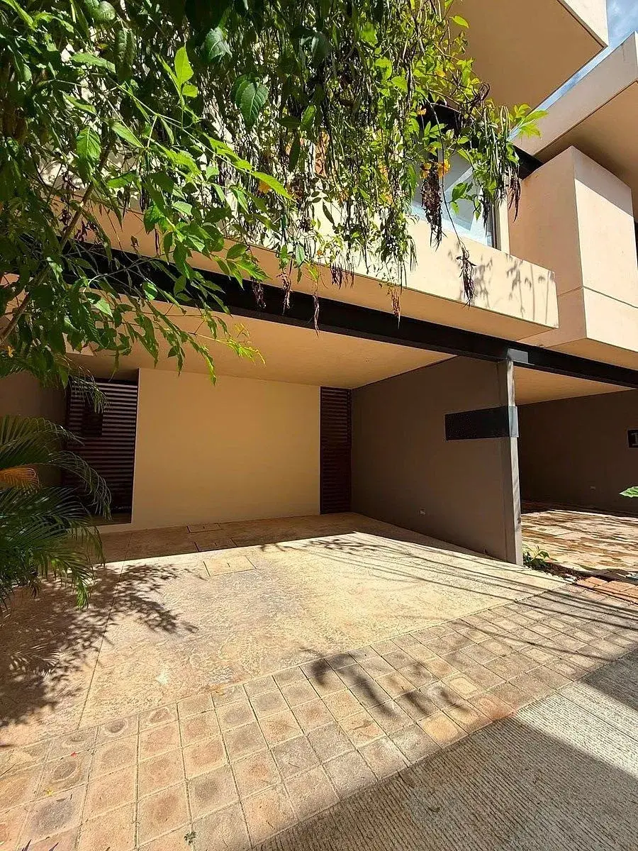 Casa en renta en Temozon Norte, Mérida — foto 1 de 27