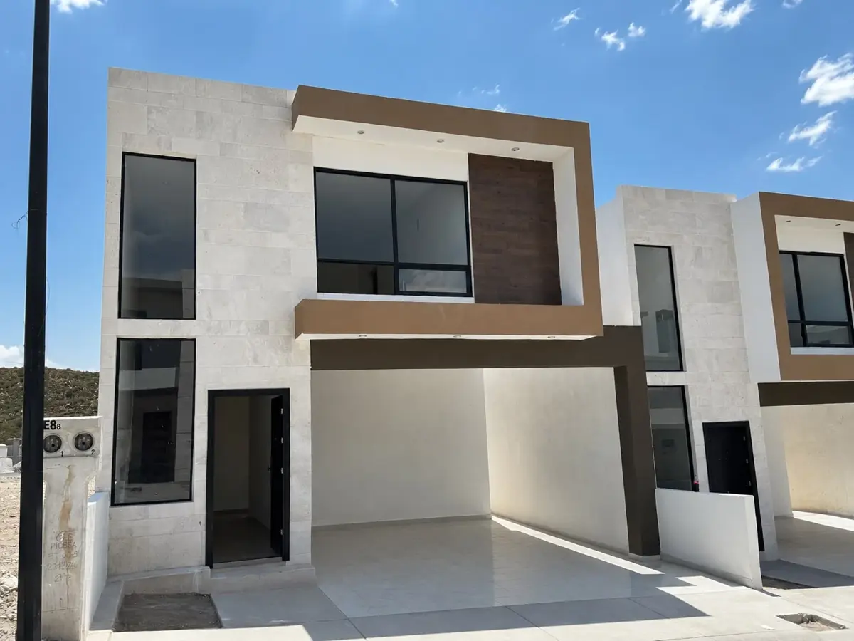 CASA EN VENTA EN PIAMONTE RESIDENCIAL CON RECÁMARA EN PLANTA BAJA CASA EN VENTA EN PIAMONTE RESIDENCIAL CON RECÁMARA EN PLANTA BAJA