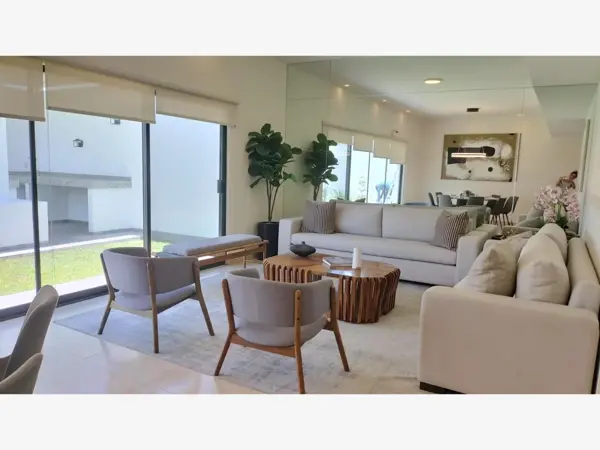 Casa en venta en Ampliación Senderos, Torreón — foto 3 de 9