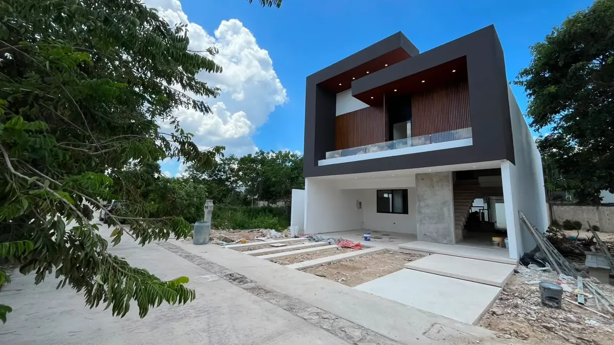 Casa en venta en Temozon Norte, Mérida — foto 1 de 28