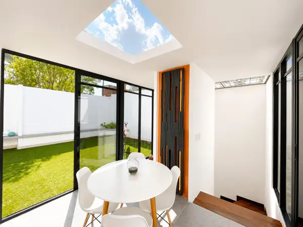 San Ángel | Casa de Arquitecto · 5R · 3.5B · 3E · Roof Garden + Terrazas — foto 1 de 14