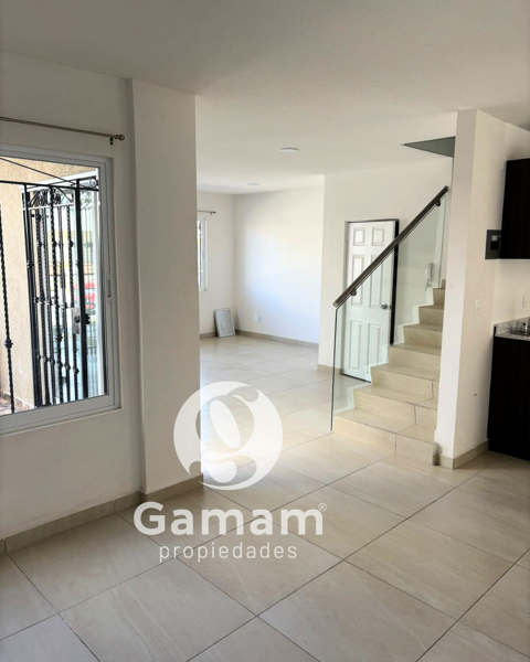 Casa en renta en Real Madeira, Pachuca de Soto — foto 3 de 39