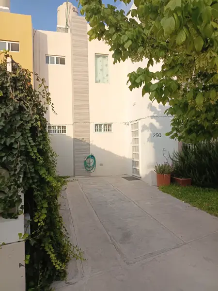 Casa en venta en Valle del Oriente, Arteaga — foto 2 de 15