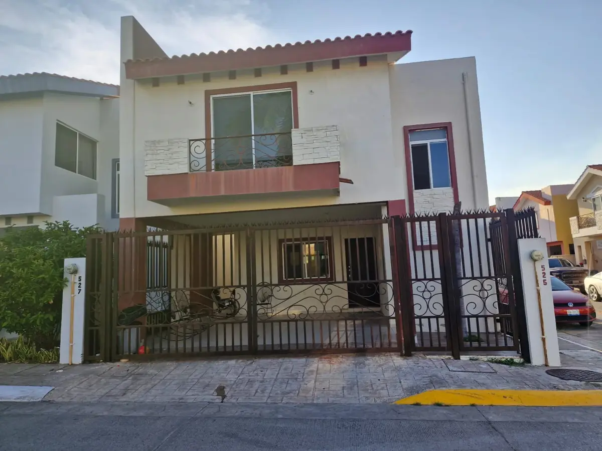 Casa en venta en Residencial del Parque, Ciudad Madero — foto 1 de 6