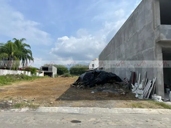 Terreno en venta en Altares Residencial, Santiago — foto 3 de 12