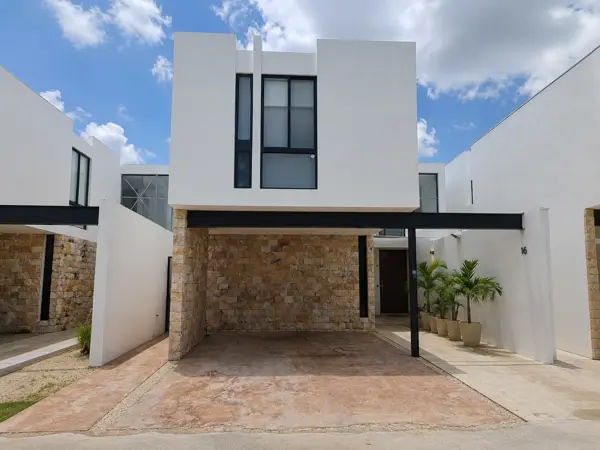 | Residencia amueblada en renta, TODOS los servicios incluidos |