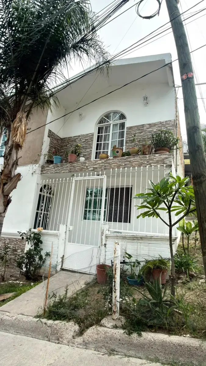 Casa en venta en Las Huertas, León — foto 1 de 21