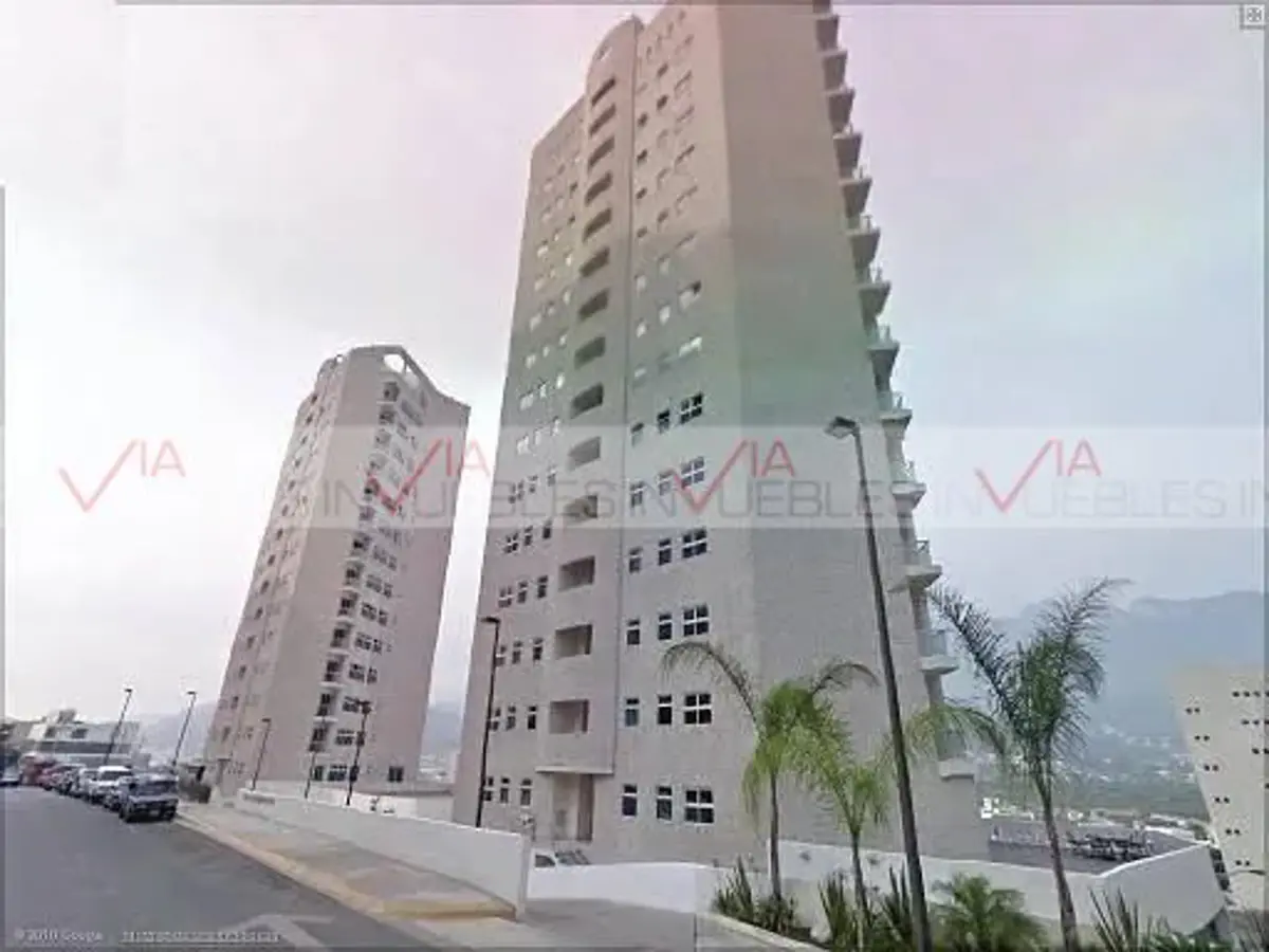 Departamento en renta en Residencial Santa Bárbara, San Pedro Garza García — foto 1 de 19