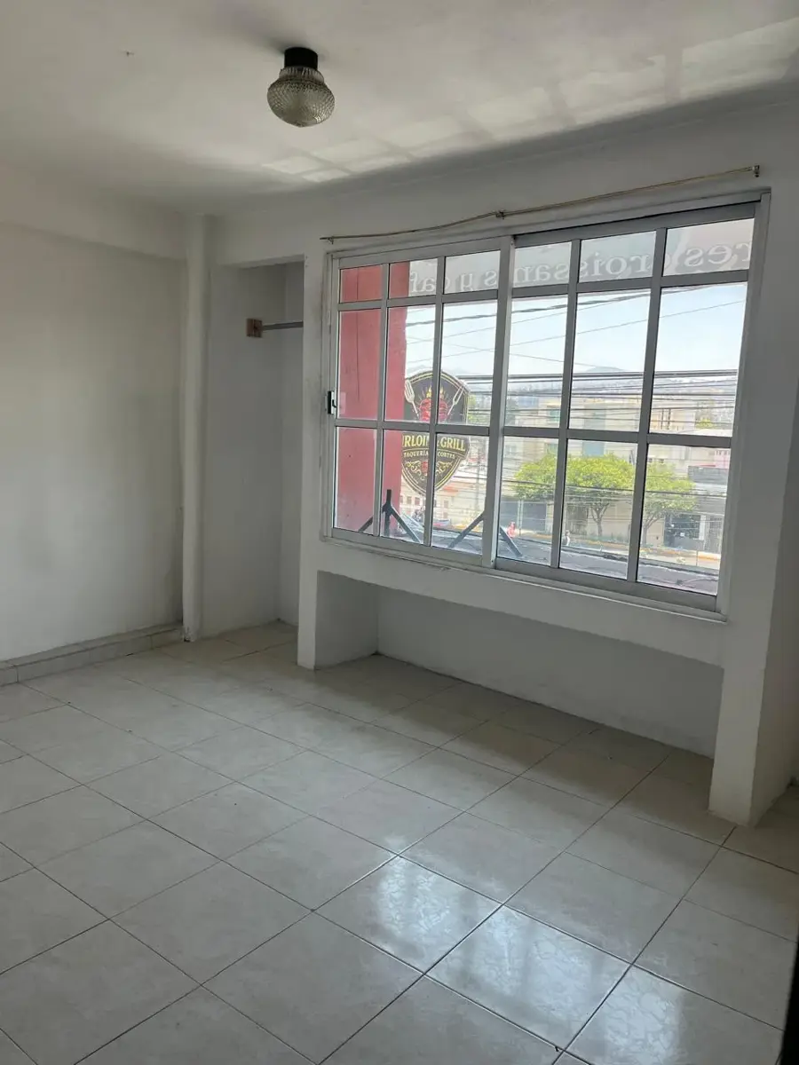Oficina en renta en San Lucas Tepetlacalco Ampliacion, Tlalnepantla de Baz — foto 1 de 18