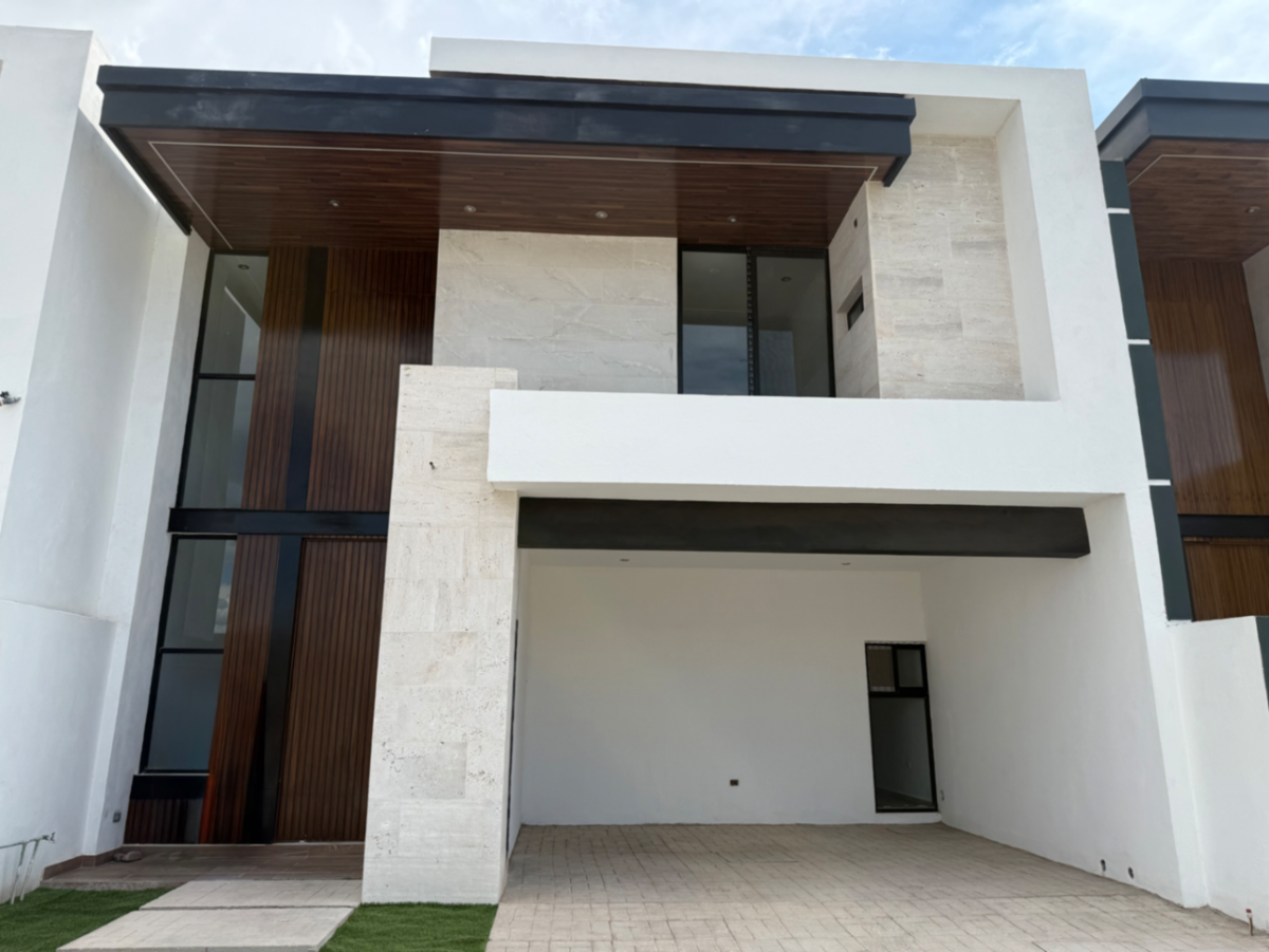 Casa en venta en Los Viñedos, Torreón — foto 1 de 28