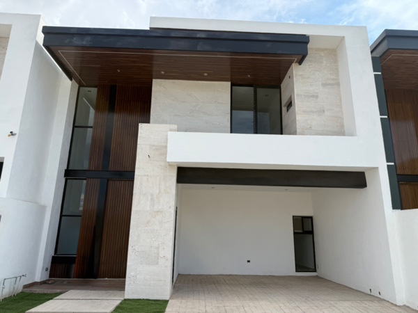 Casa en venta en Los Viñedos, Torreón — foto 2 de 28