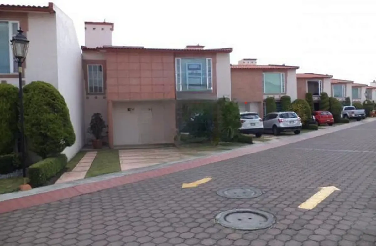 Casa en venta en La Providencia, Metepec — foto 1 de 23