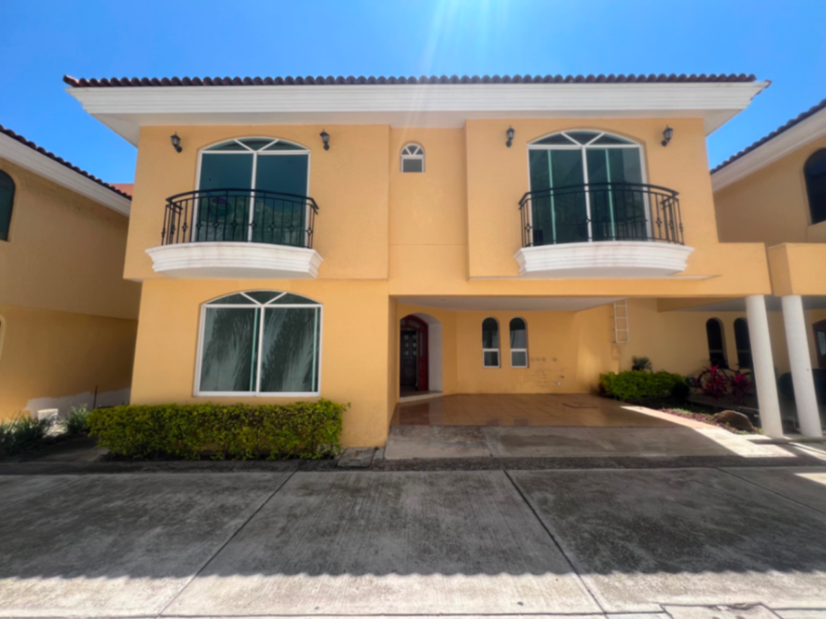 Casa en renta en Ciudad Granja, Zapopan — foto 1 de 21