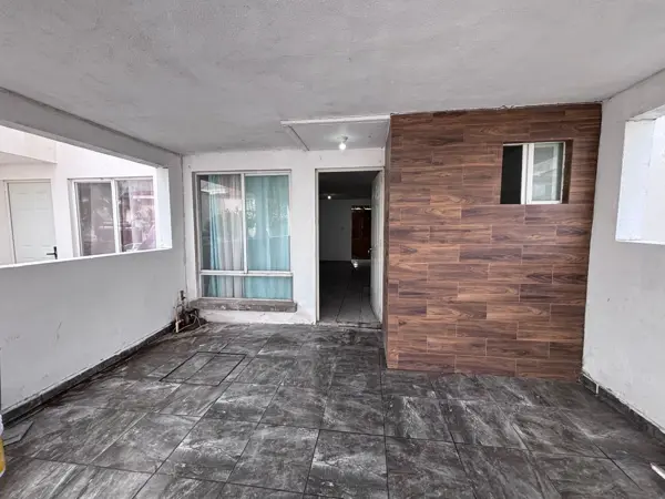 Casa en venta en Valle de los Castillos, León — foto 3 de 20