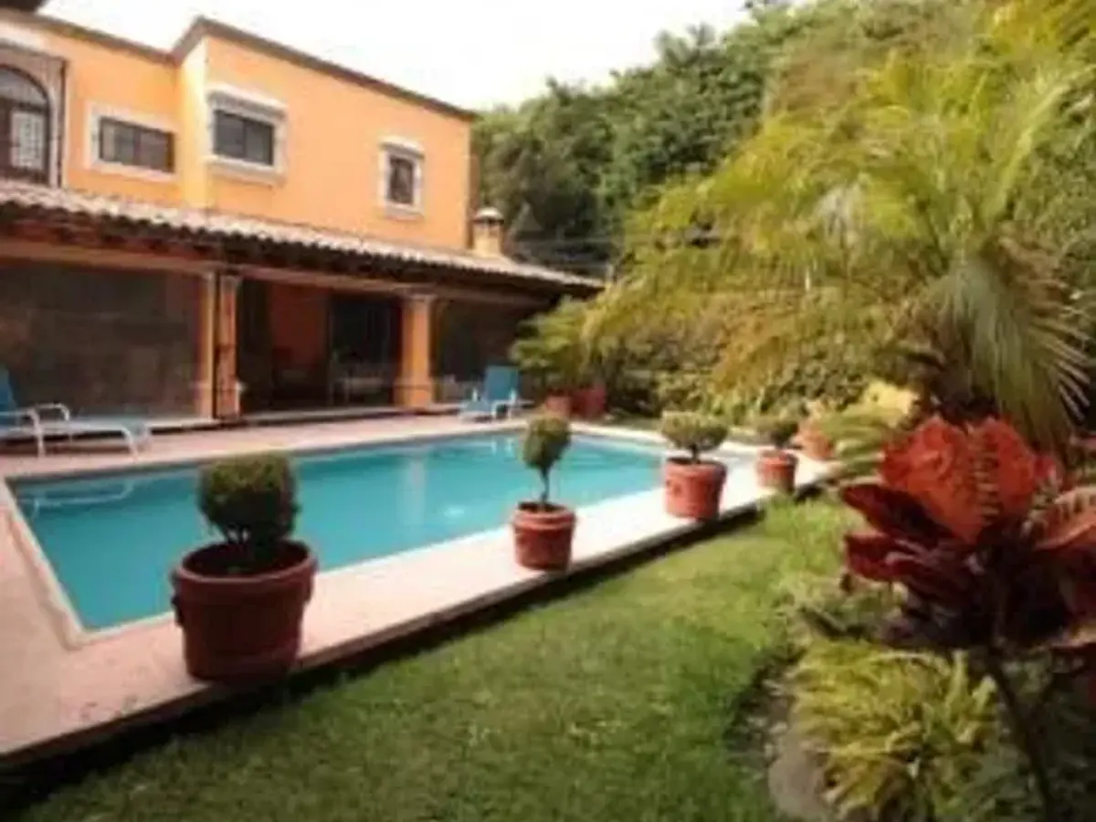 Casa en venta en Rancho Cortes, Cuernavaca — foto 1 de 28