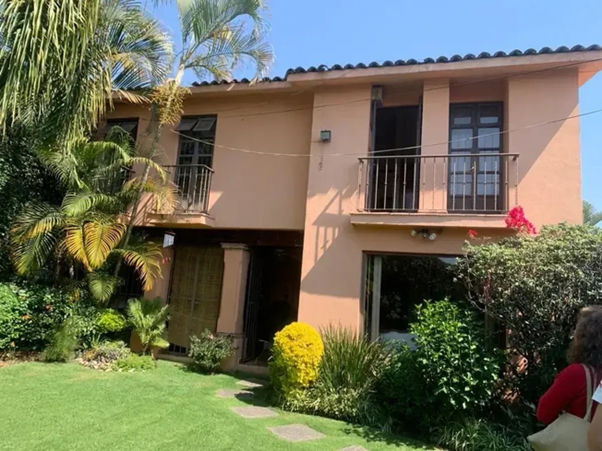 Casa en venta en Lomas de Cortes, Cuernavaca — foto 1 de 14