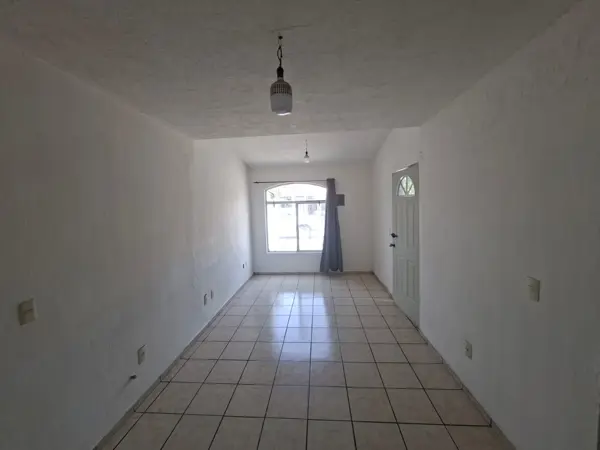 Casa en renta en Villa Fontana Aqua, Tlajomulco de Zúñiga — foto 3 de 16
