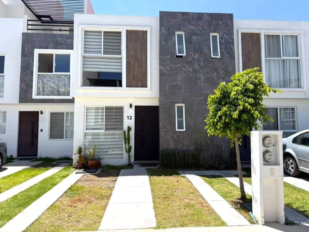Casa en venta en San Juan Cuautlancingo, Cuautlancingo — foto 1 de 32